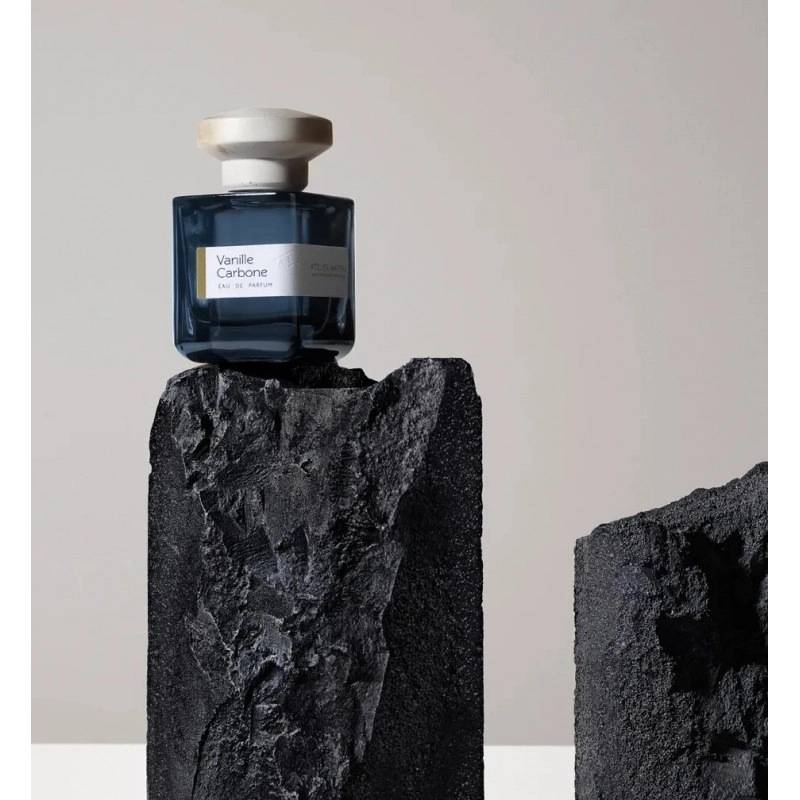 Фото Atelier Materi Vanille Carbone