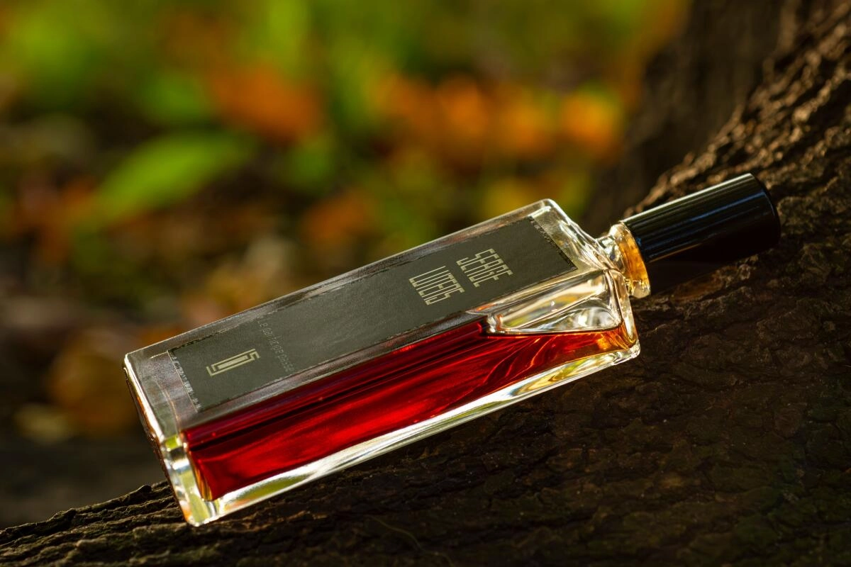 Serge Lutens Le Participe Passe Serge Lutens Le Participe Passe