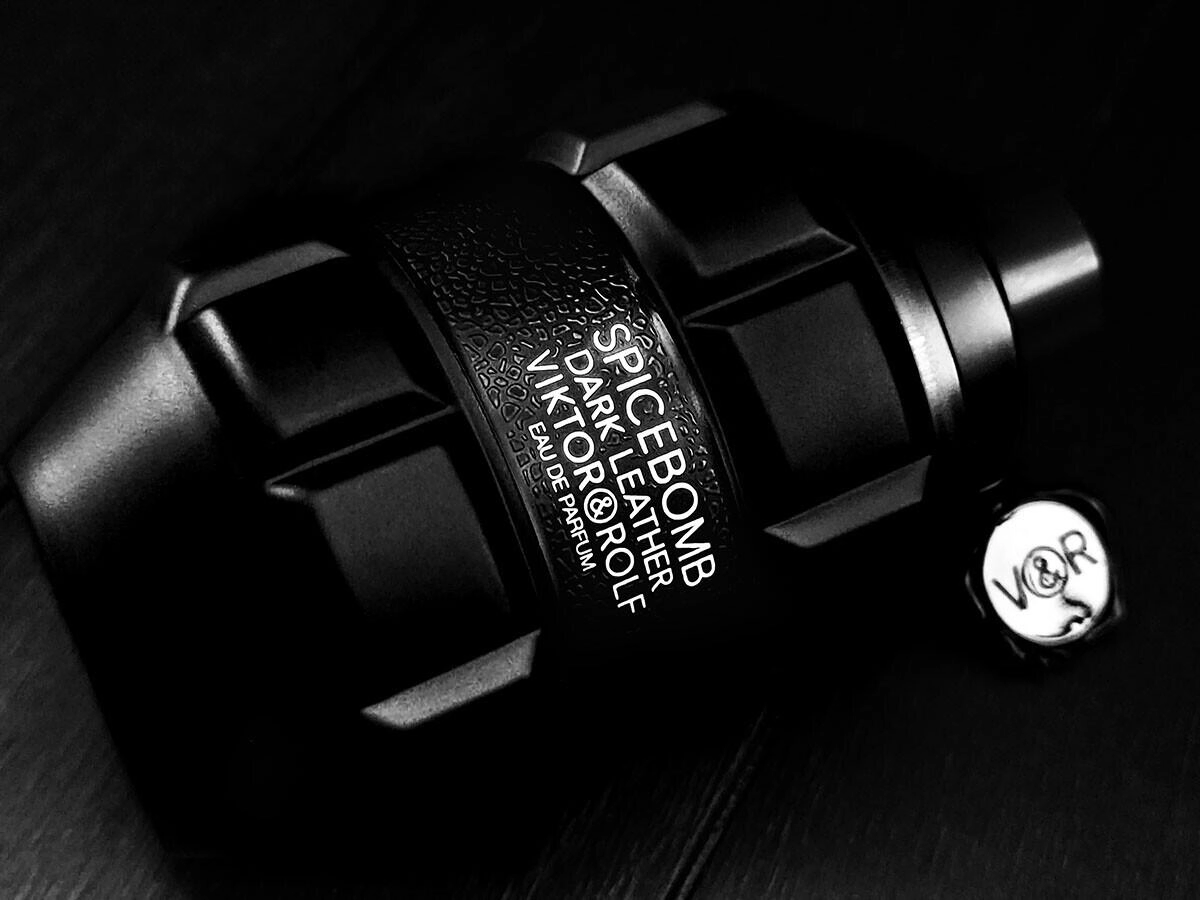 Viktor & Rolf Spicebomb Dark Leather Viktor & Rolf Spicebomb Dark Leather