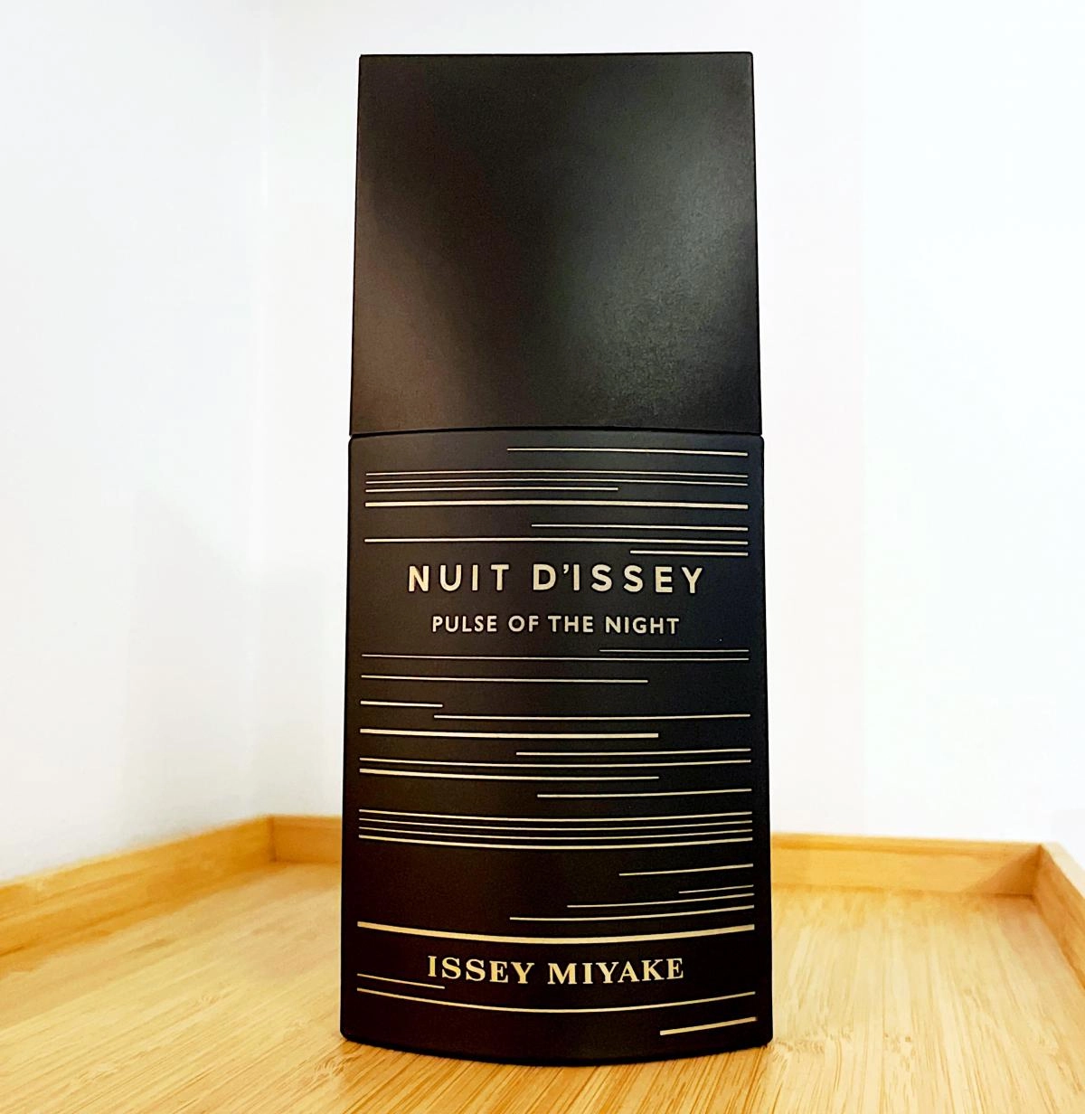 Issey Miyake Nuit d'Issey Pulse Of The Night Issey Miyake Nuit d'Issey Pulse Of The Night