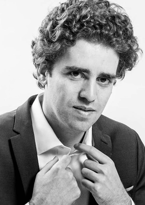 Открыть Julien Rasquinet (Жюльен Раскине) Открыть Julien Rasquinet (Жюльен Раскине)