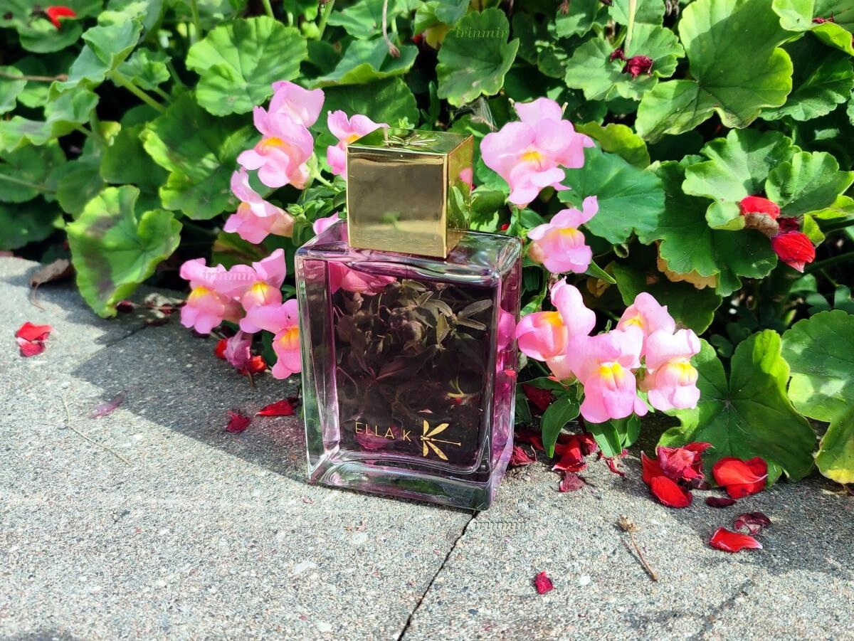Ella K Parfums Memoire de Daisen Ella K Parfums Memoire de Daisen