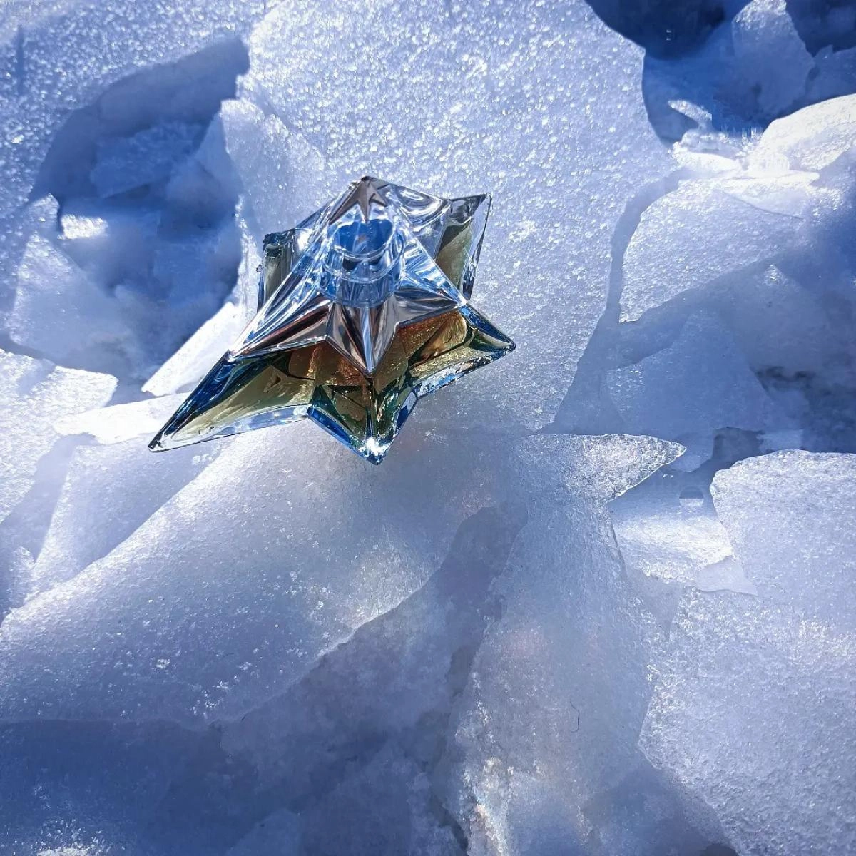 MUGLER Angel Eau de Parfum Rechargeable Edition 2015 MUGLER Angel Eau de Parfum Rechargeable Edition 2015