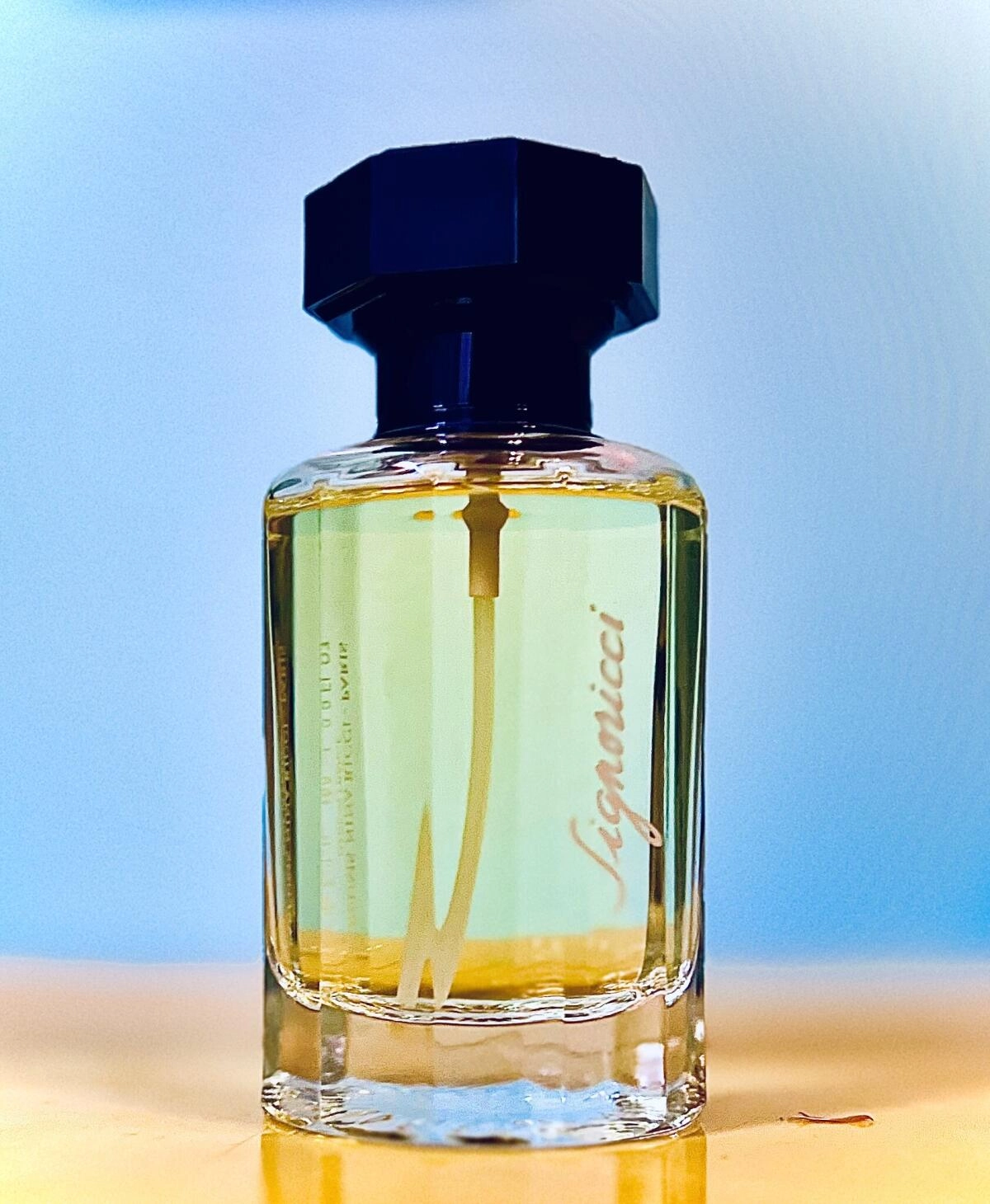 NINA RICCI Signoricci NINA RICCI Signoricci