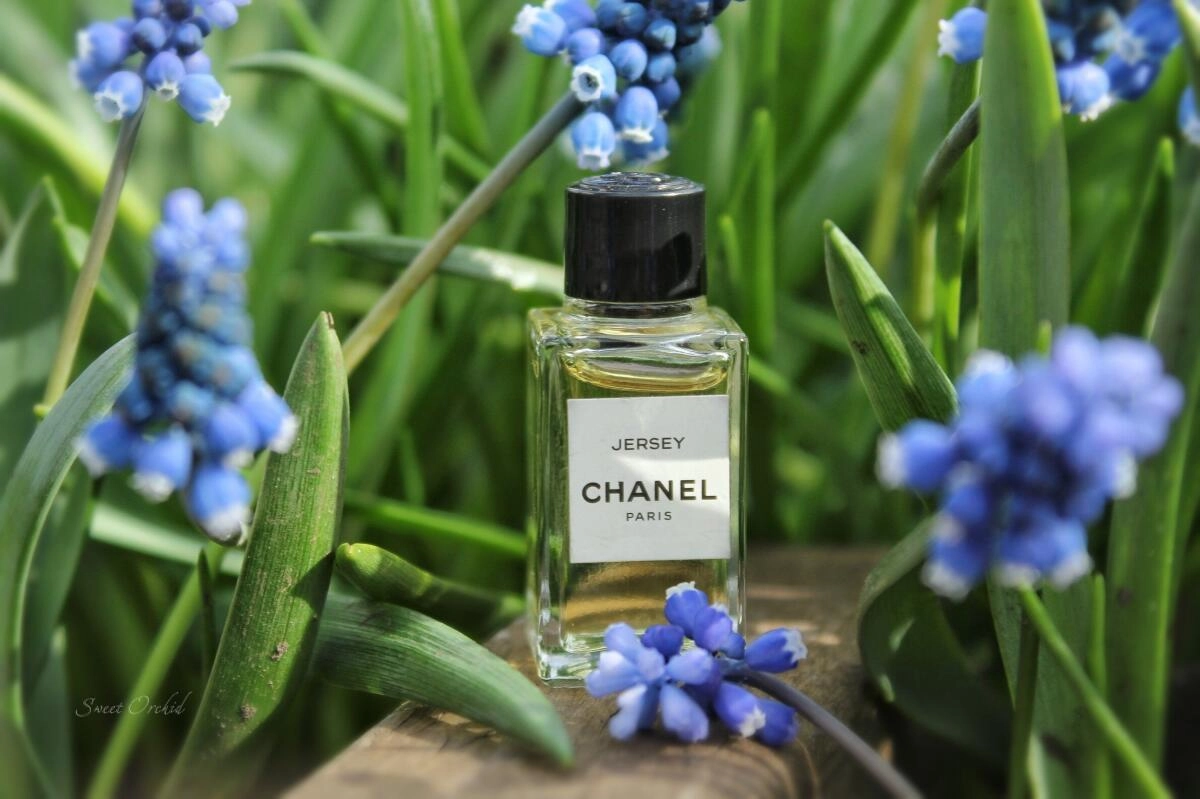 Les Exclusifs de Chanel Jersey Les Exclusifs de Chanel Jersey