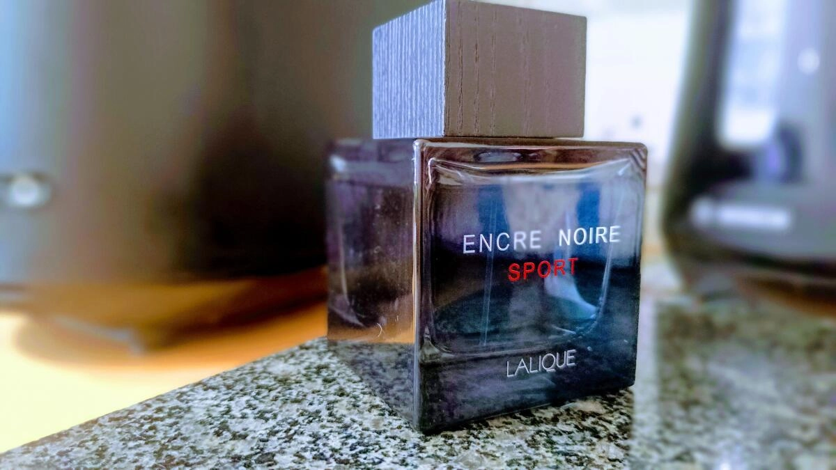 Lalique Encre Noire Sport Lalique Encre Noire Sport