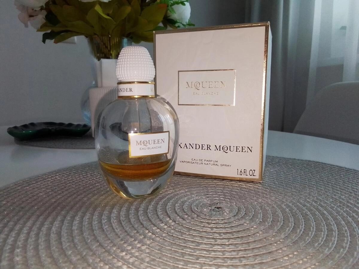Alexander McQueen McQueen Eau Blanche Alexander McQueen McQueen Eau Blanche