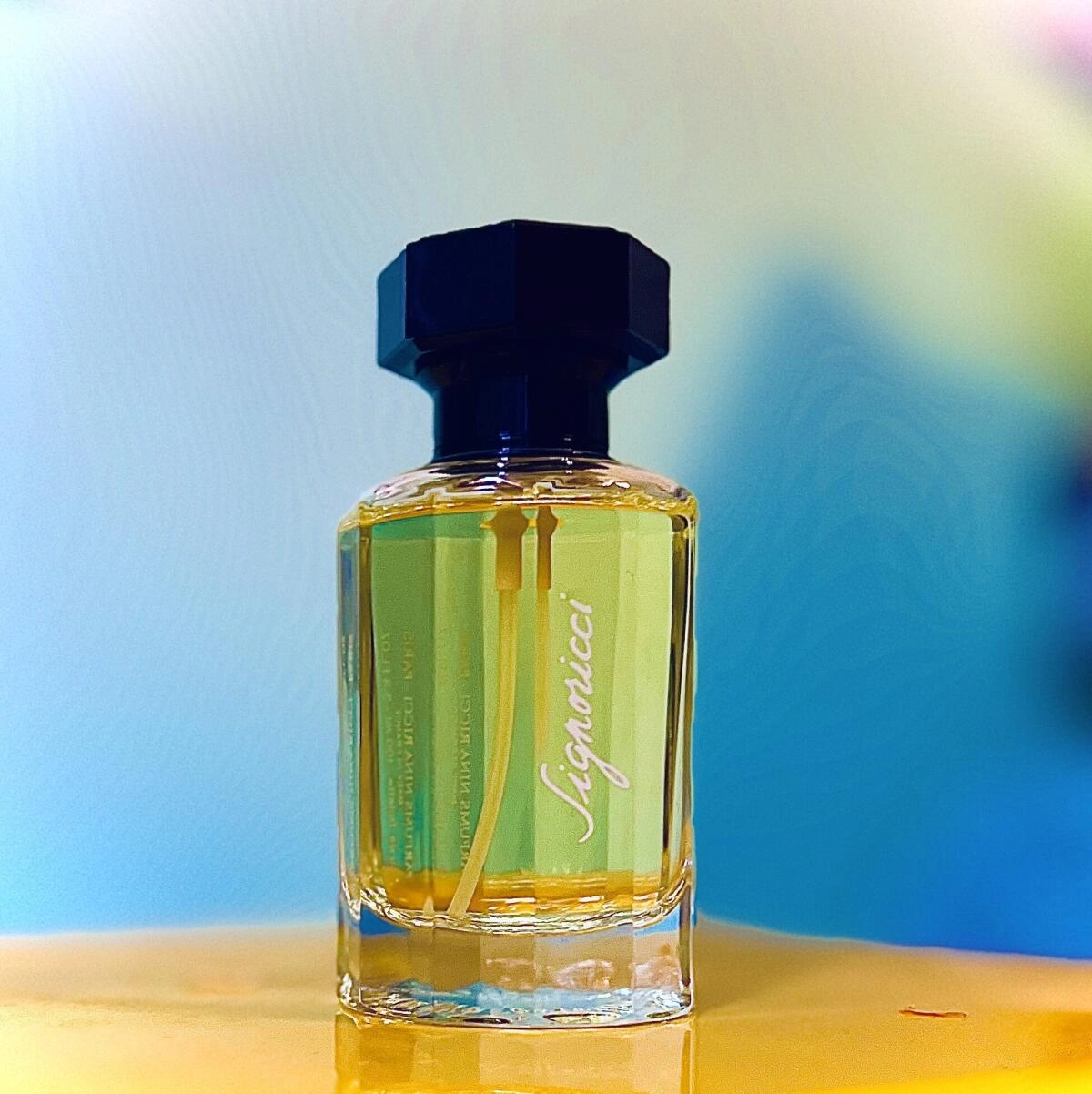 NINA RICCI Signoricci NINA RICCI Signoricci