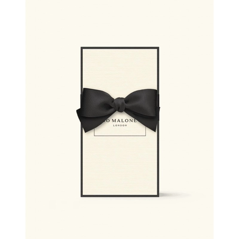 Фото Jo Malone Sandalwood & Spiced Apricot