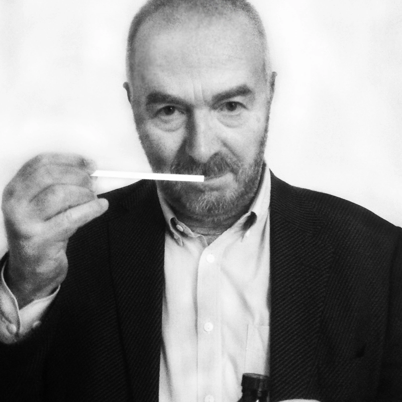 Mike Parrot (Майк Паррот)