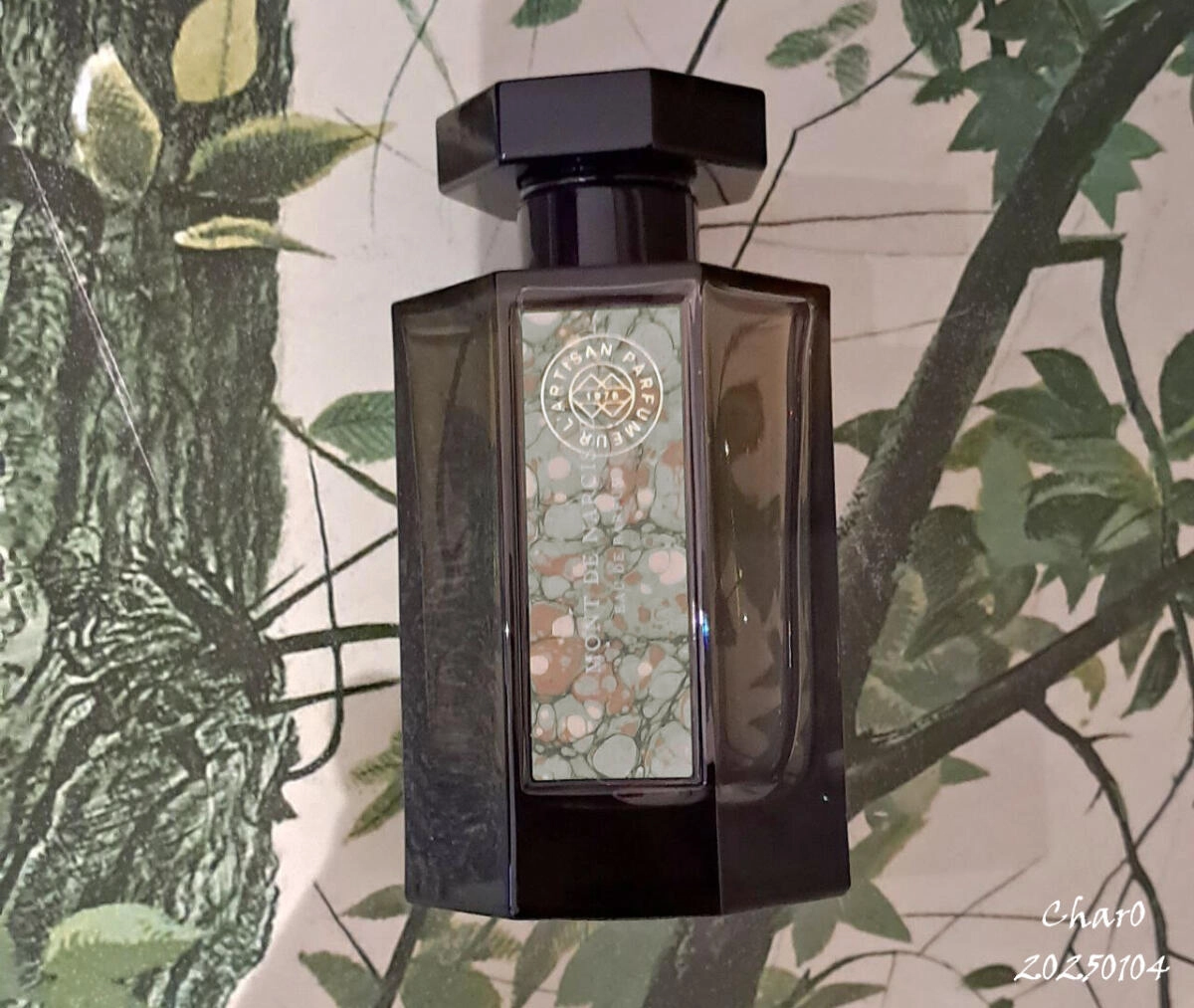 L`Artisan Parfumeur Mont de Narcisse L`Artisan Parfumeur Mont de Narcisse