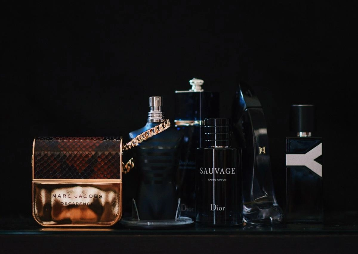 MARC JACOBS Decadence Rouge Noir Edition MARC JACOBS Decadence Rouge Noir Edition