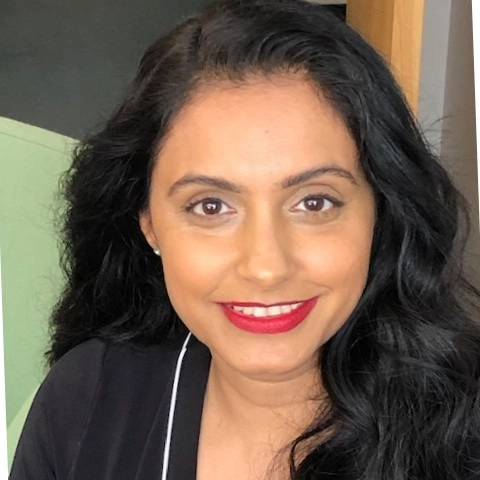Старший парфюмер Ruhi Patil (Рухи Патил) Старший парфюмер Ruhi Patil (Рухи Патил)