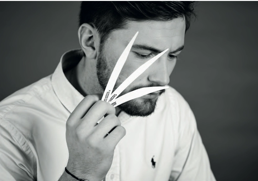 Фото парфюмера