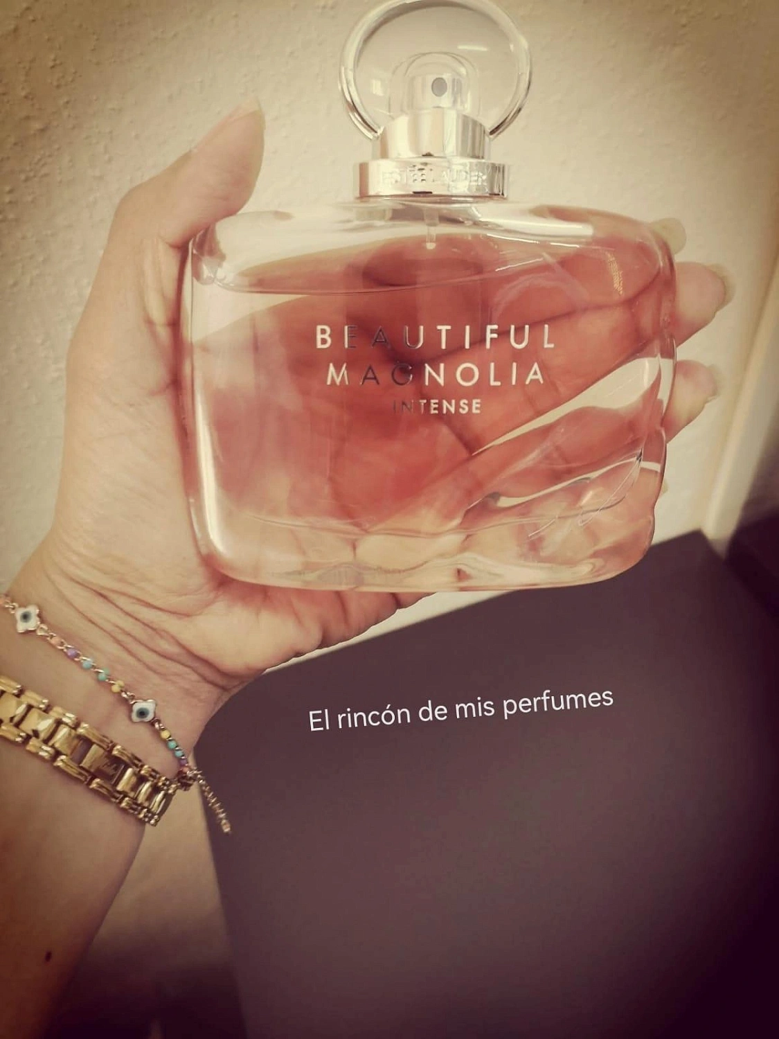 Estée Lauder Beautiful Magnolia Intense