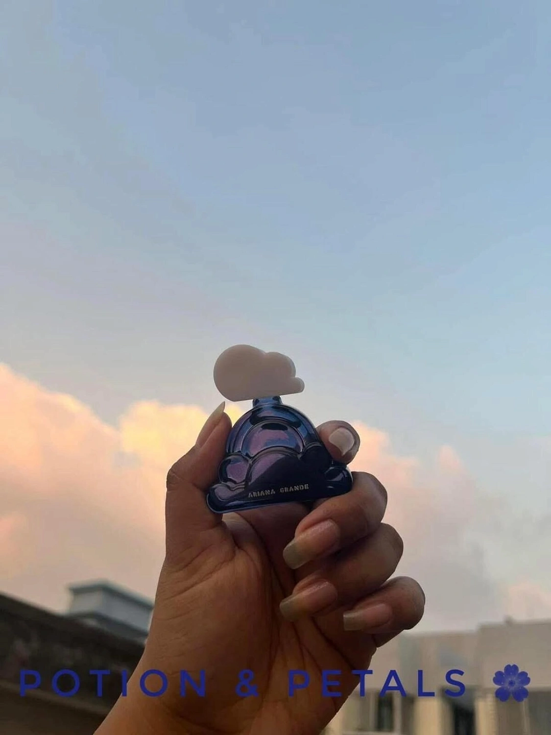 Ariana Grande Cloud Intense