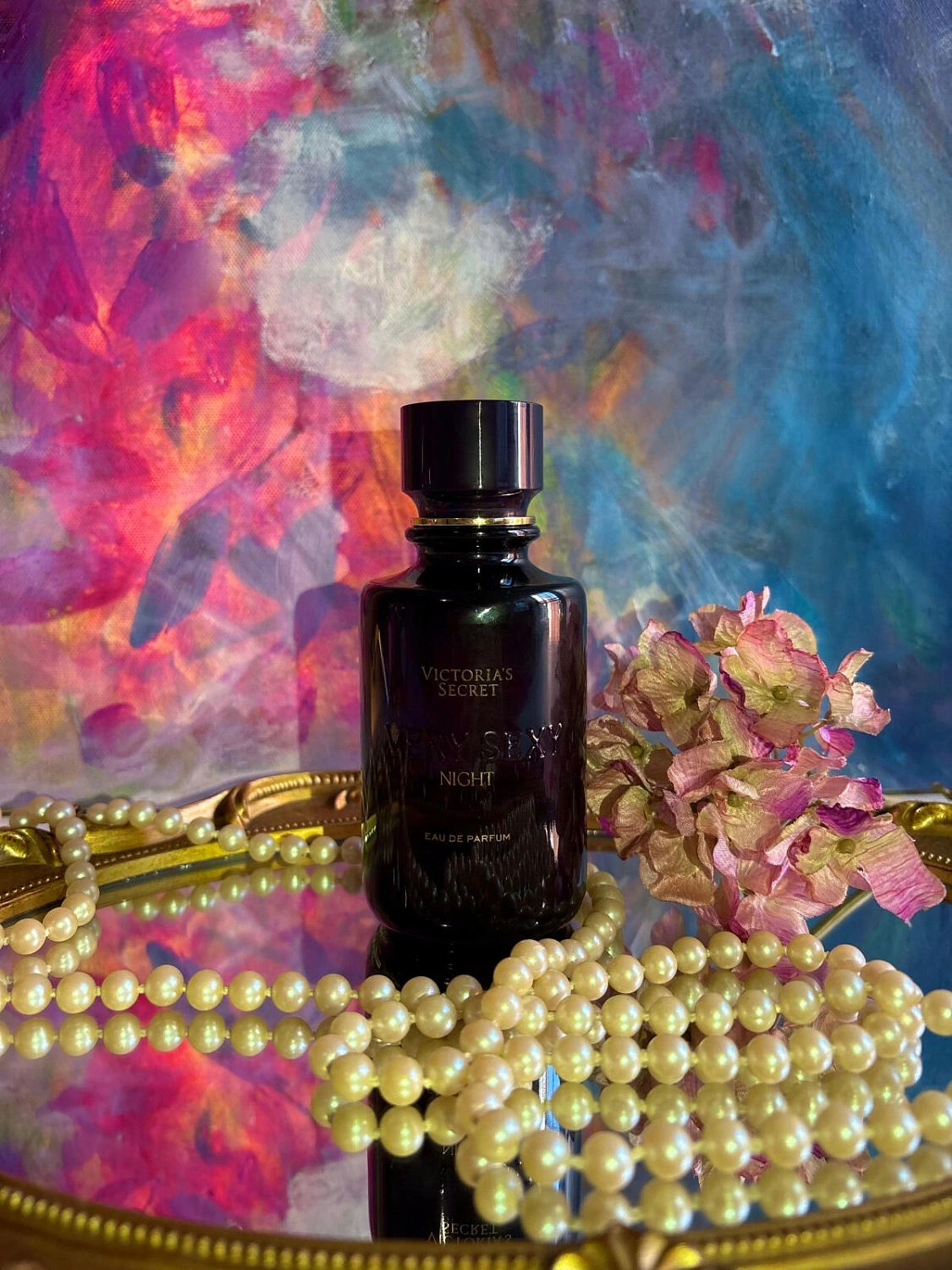 Victoria`s Secret Very Sexy Night Eau de Parfum