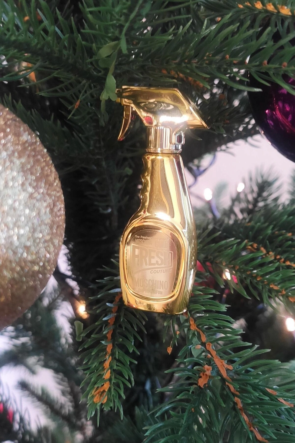 MOSCHINO Gold Fresh Couture