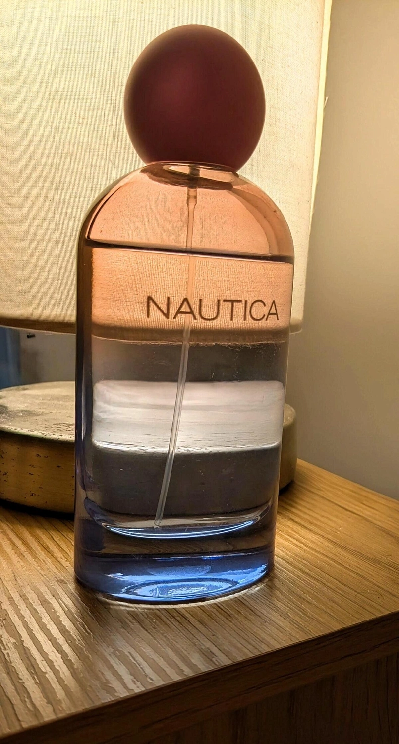 NAUTICA Rose Island