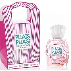 Issey Miyake Pleats Please in Bloom