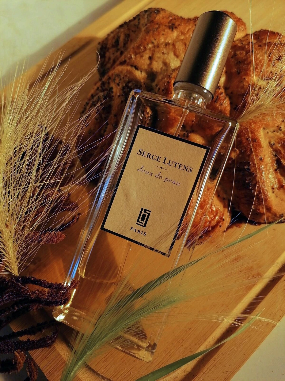 Serge Lutens Jeux de Peau