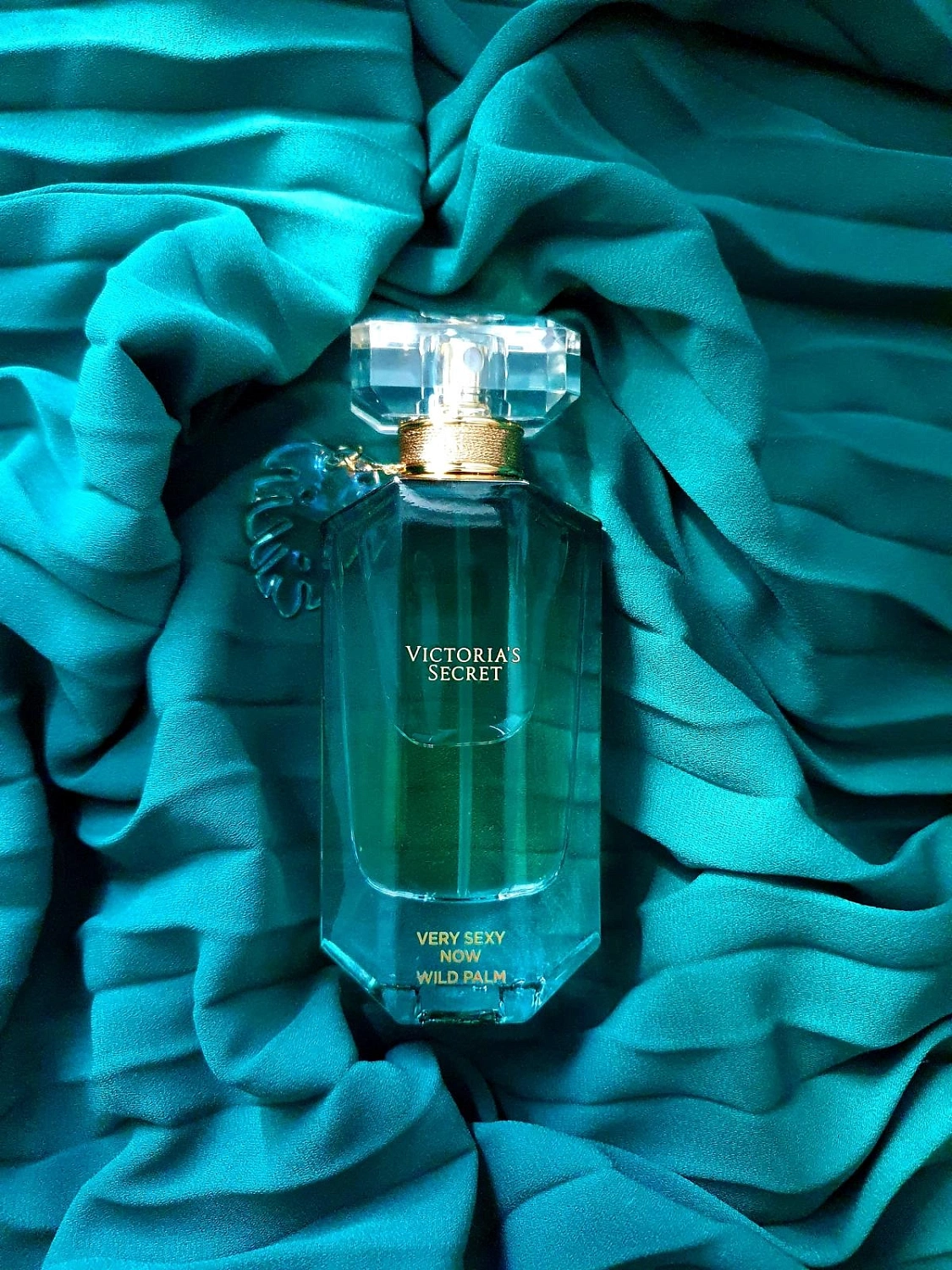 Victoria`s Secret Very Sexy Now Wild Palm Victoria`s Secret Very Sexy Now Wild Palm