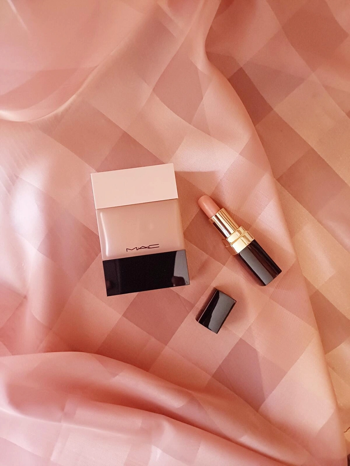 MAC Creme D'Nude MAC Creme D'Nude