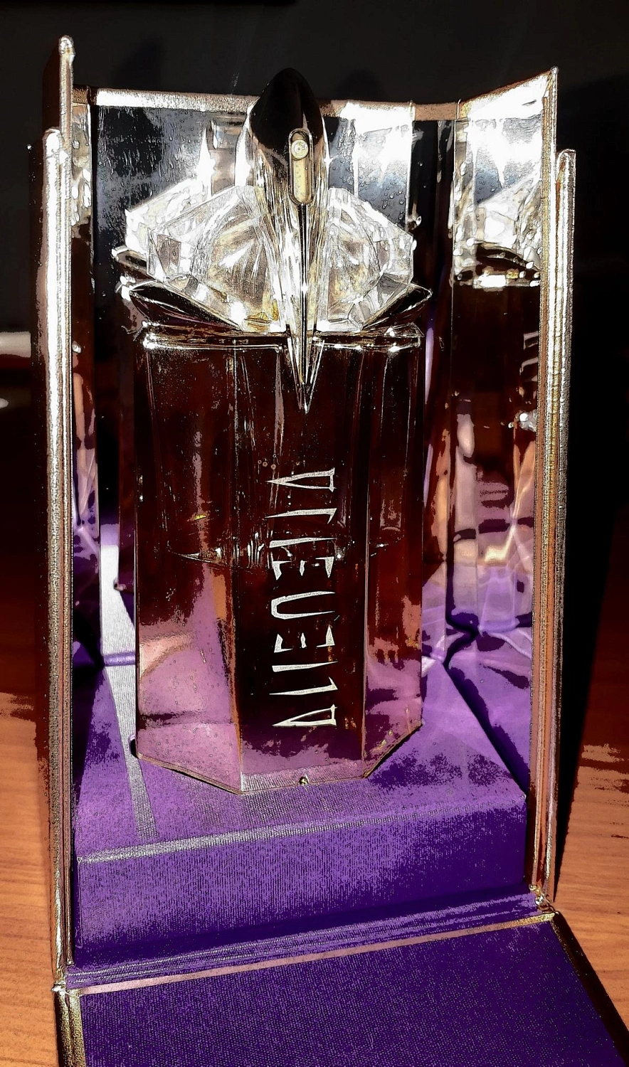 Mugler Alien Oud Majestueux