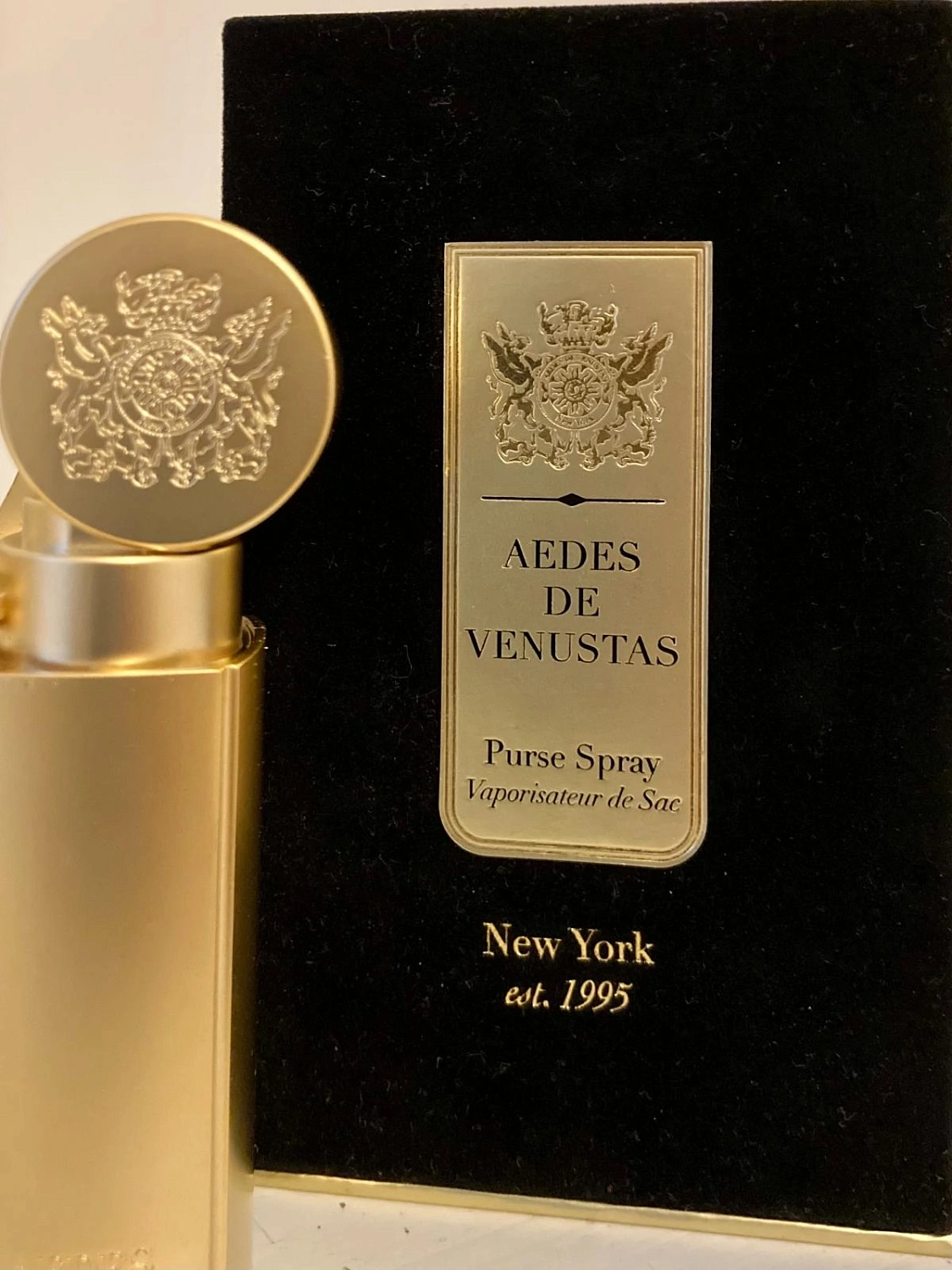 Aedes de Venustas Palissandre d’Or