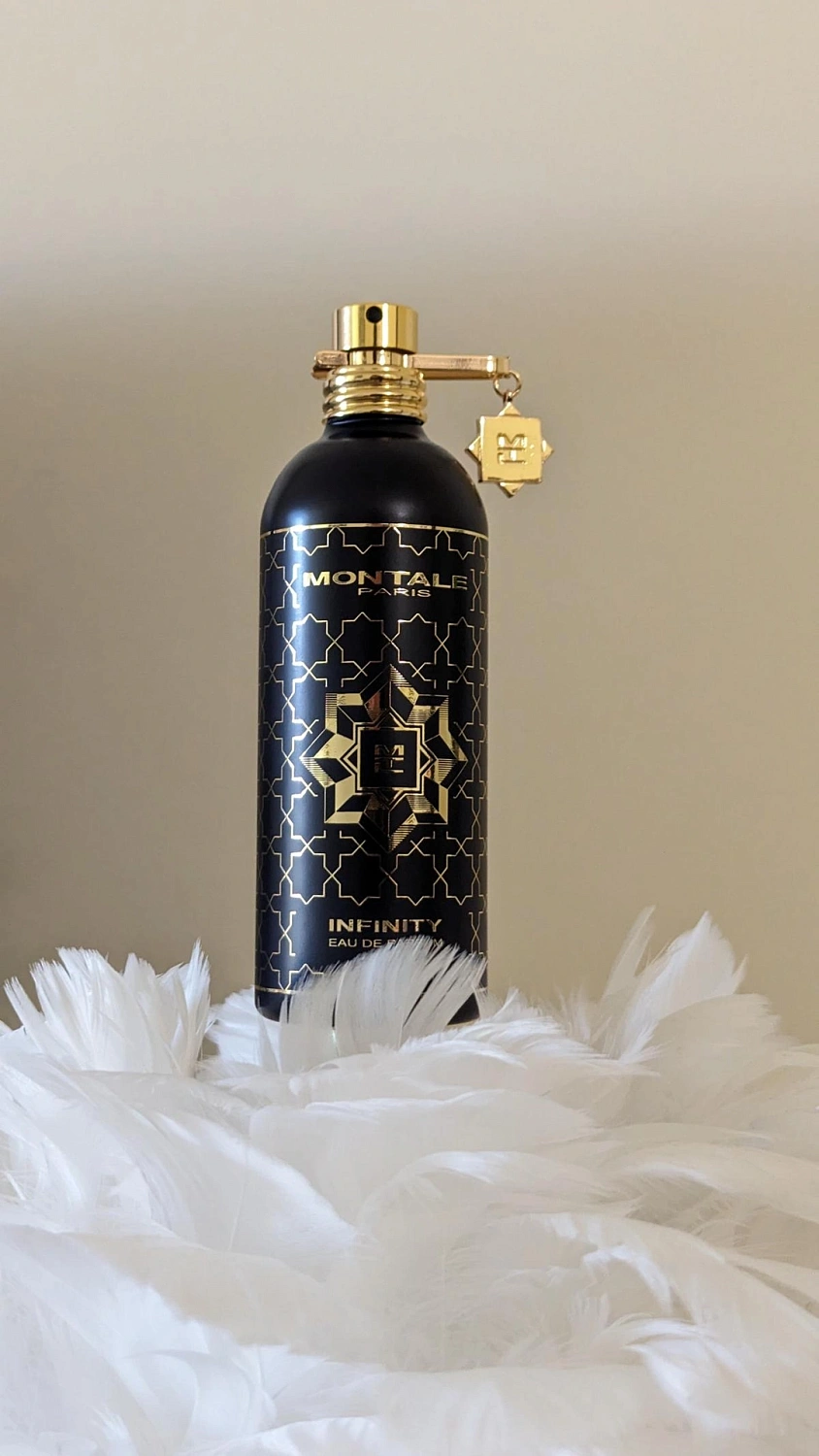 MONTALE Infinity