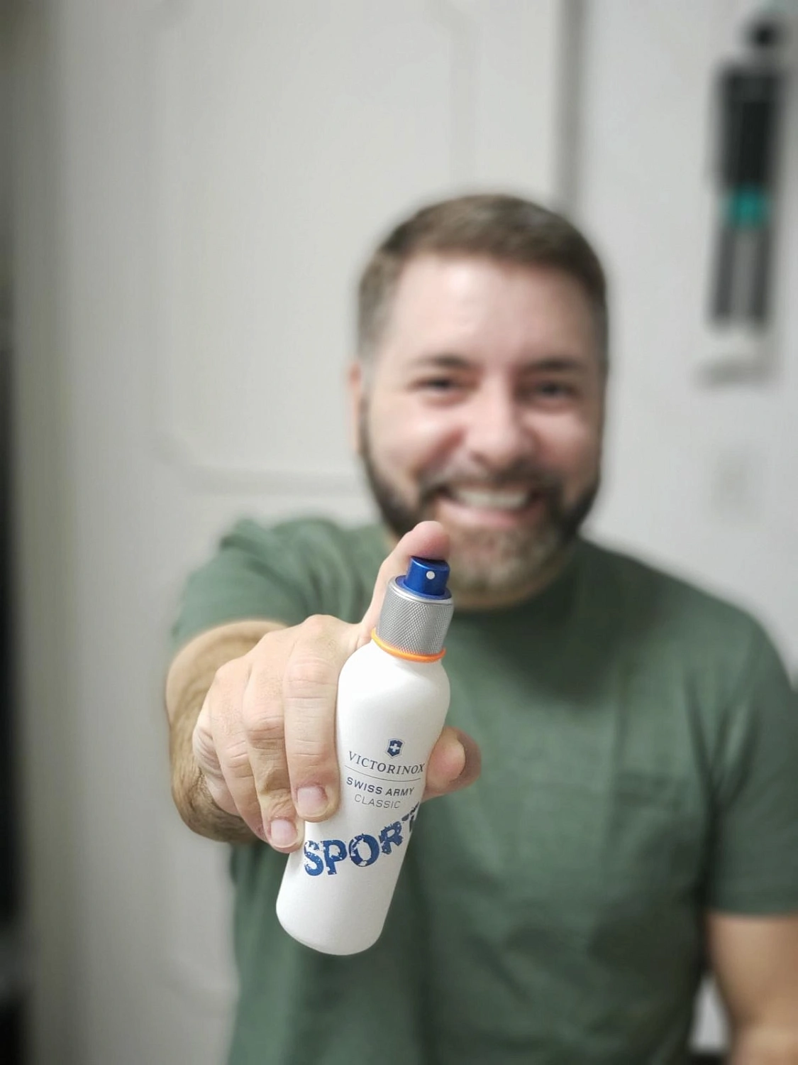 VICTORINOX Swiss Army Classic Sport