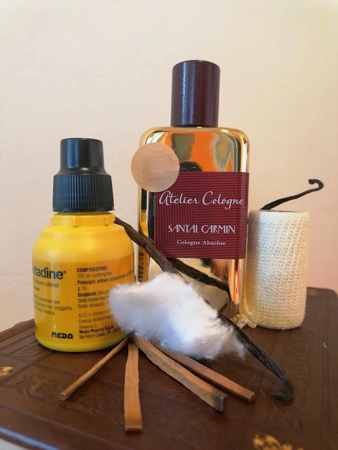 Atelier Cologne Santal Carmin
