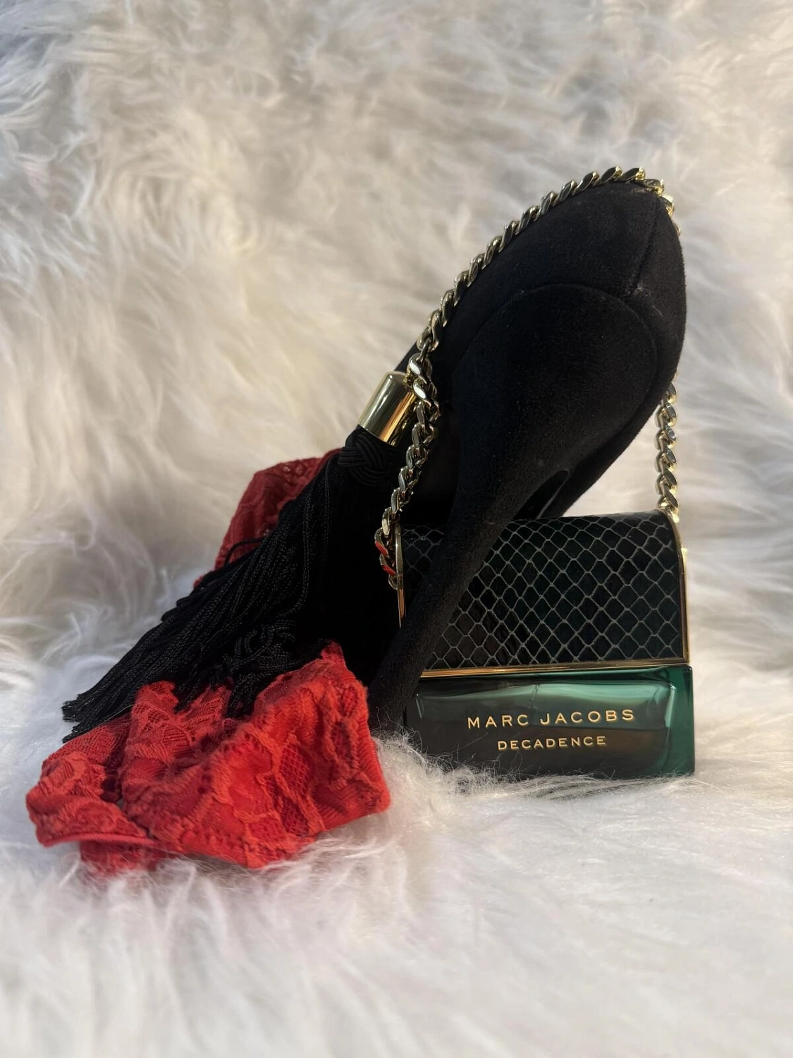 MARC JACOBS Decadence