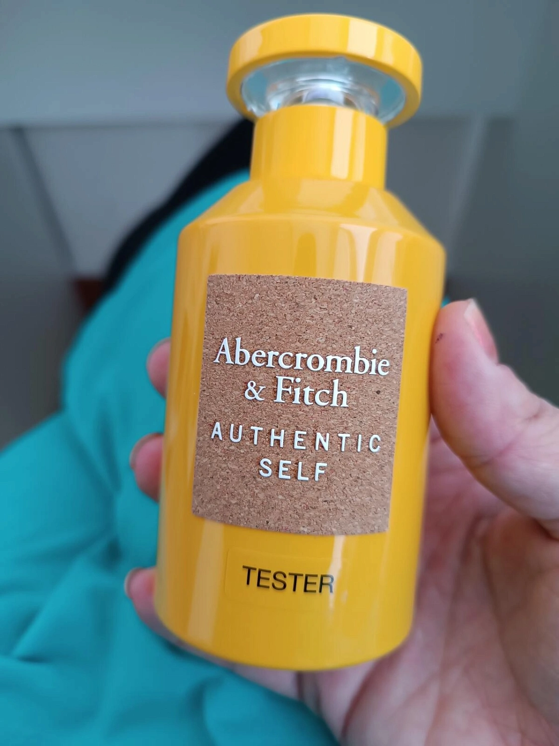 Abercrombie & Fitch Authentic Self Woman