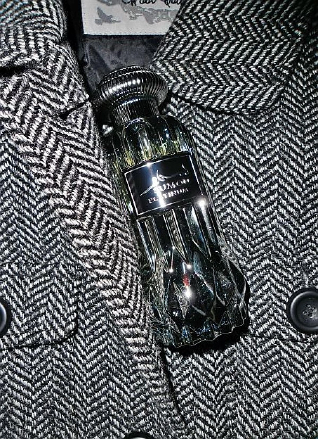 Lattafa Sumou Platinum