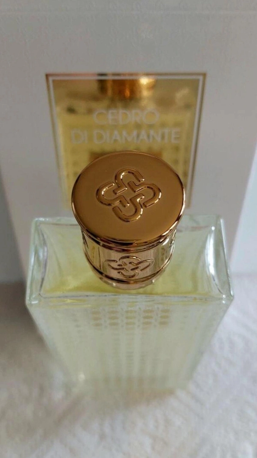 Perris Monte Carlo Cedro di Diamante