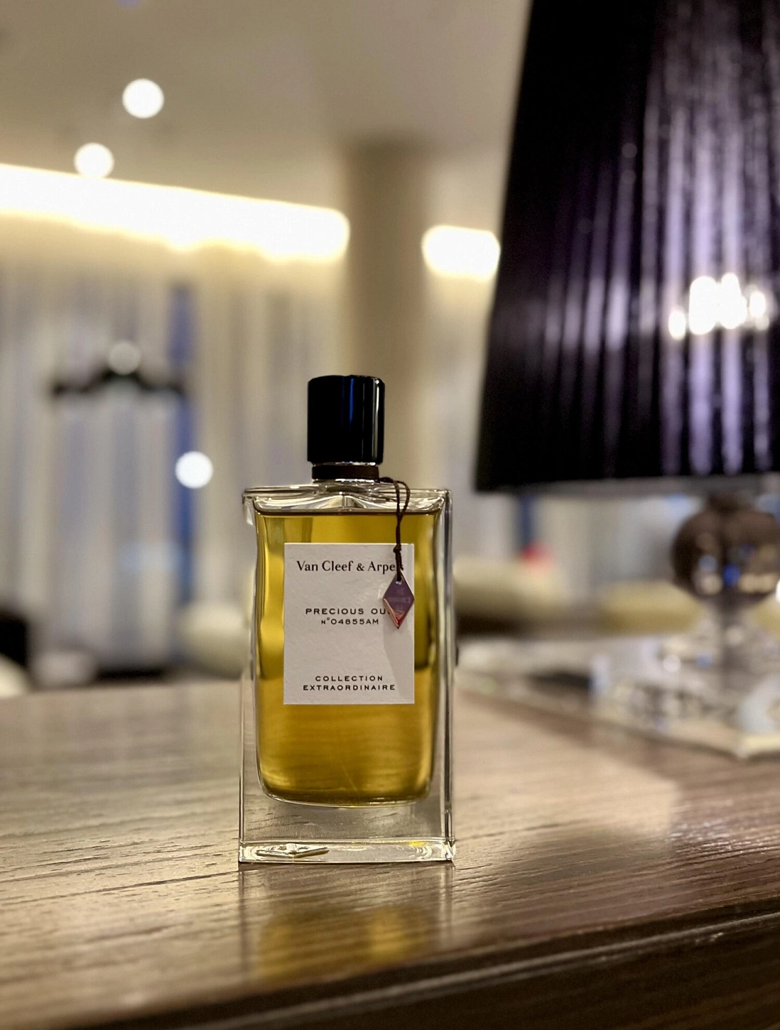 Van Cleef & Arpels Collection Extraordinaire Precious Oud