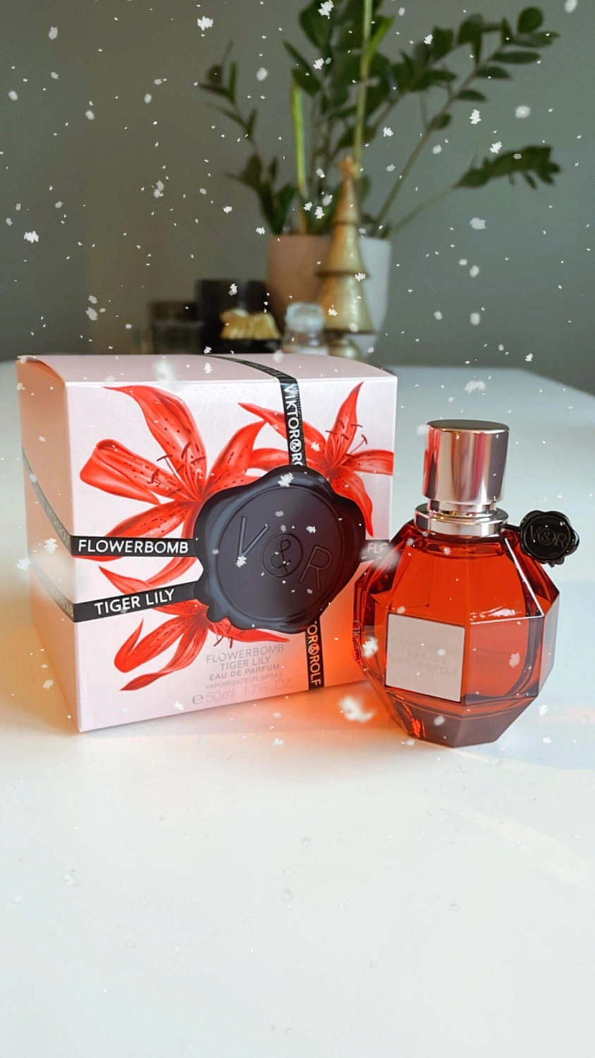 Viktor & Rolf Flowerbomb Tiger Lily