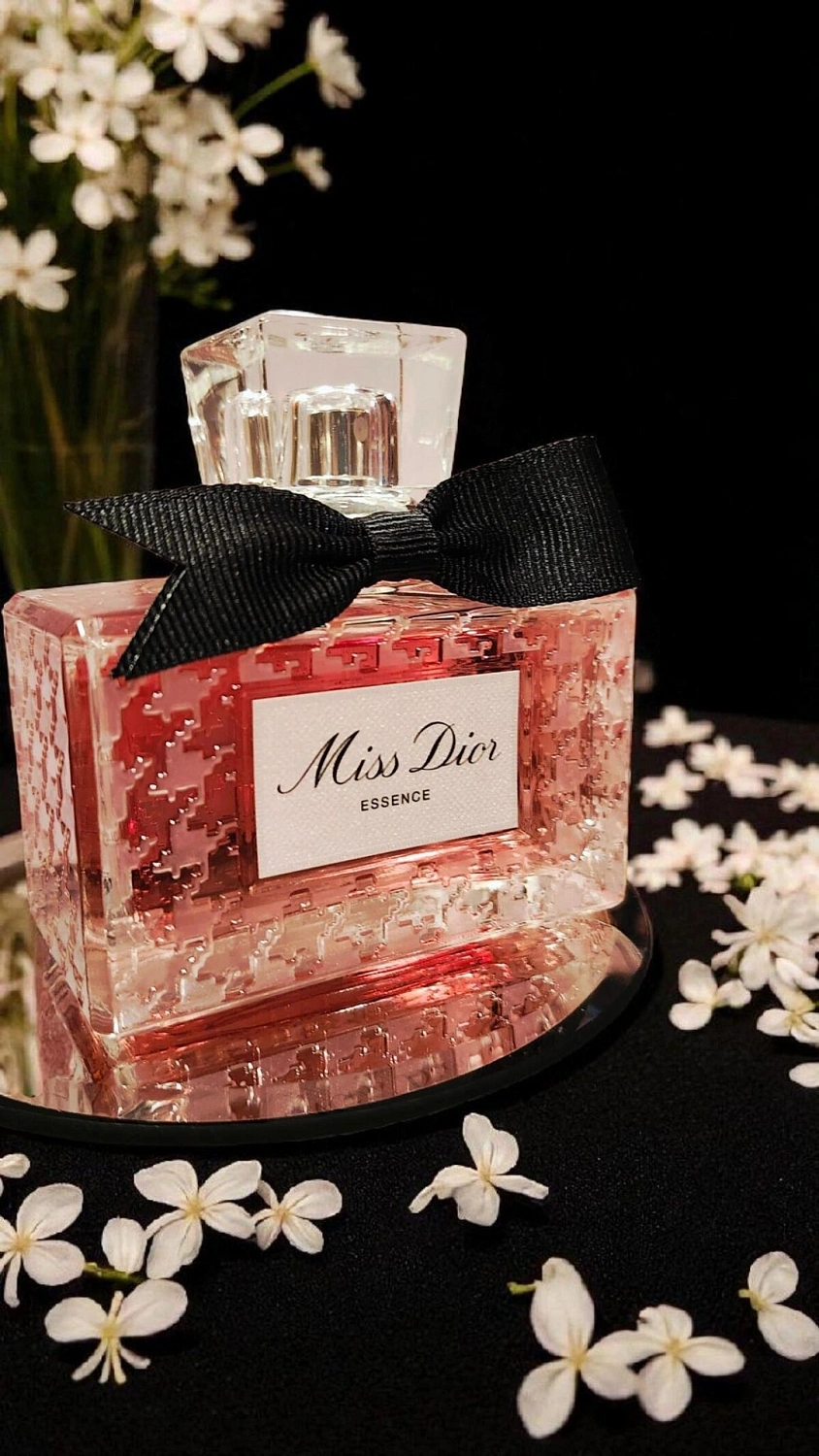 Christian Dior Miss Dior Essence