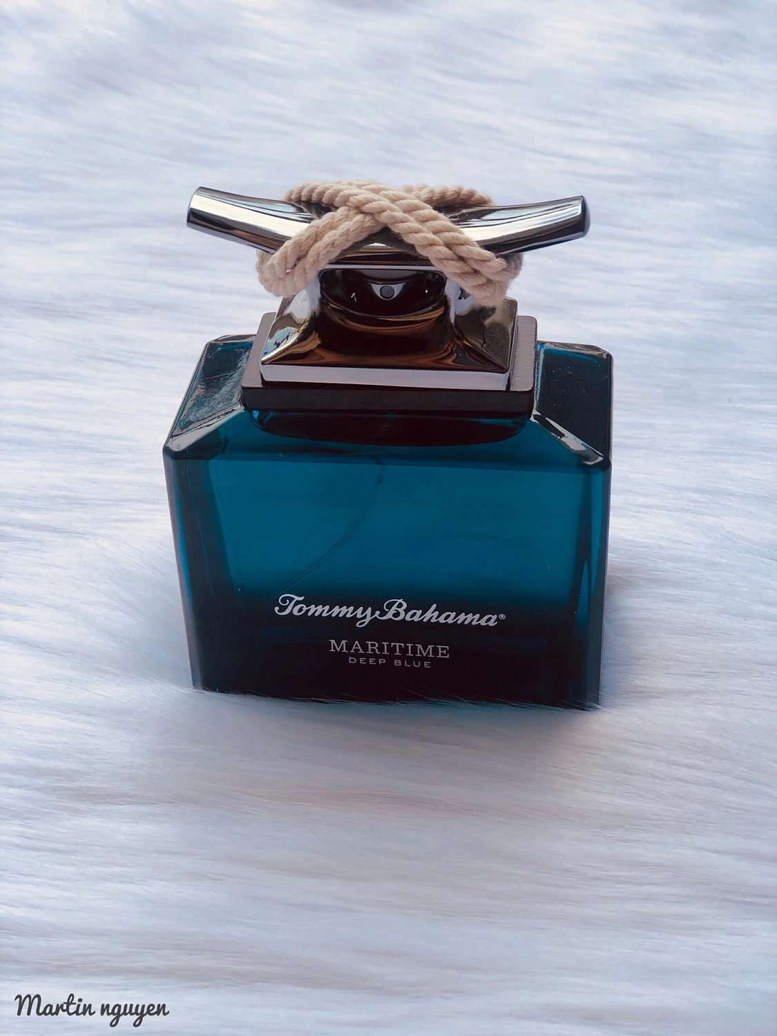 Tommy Bahama Maritime Deep Blue