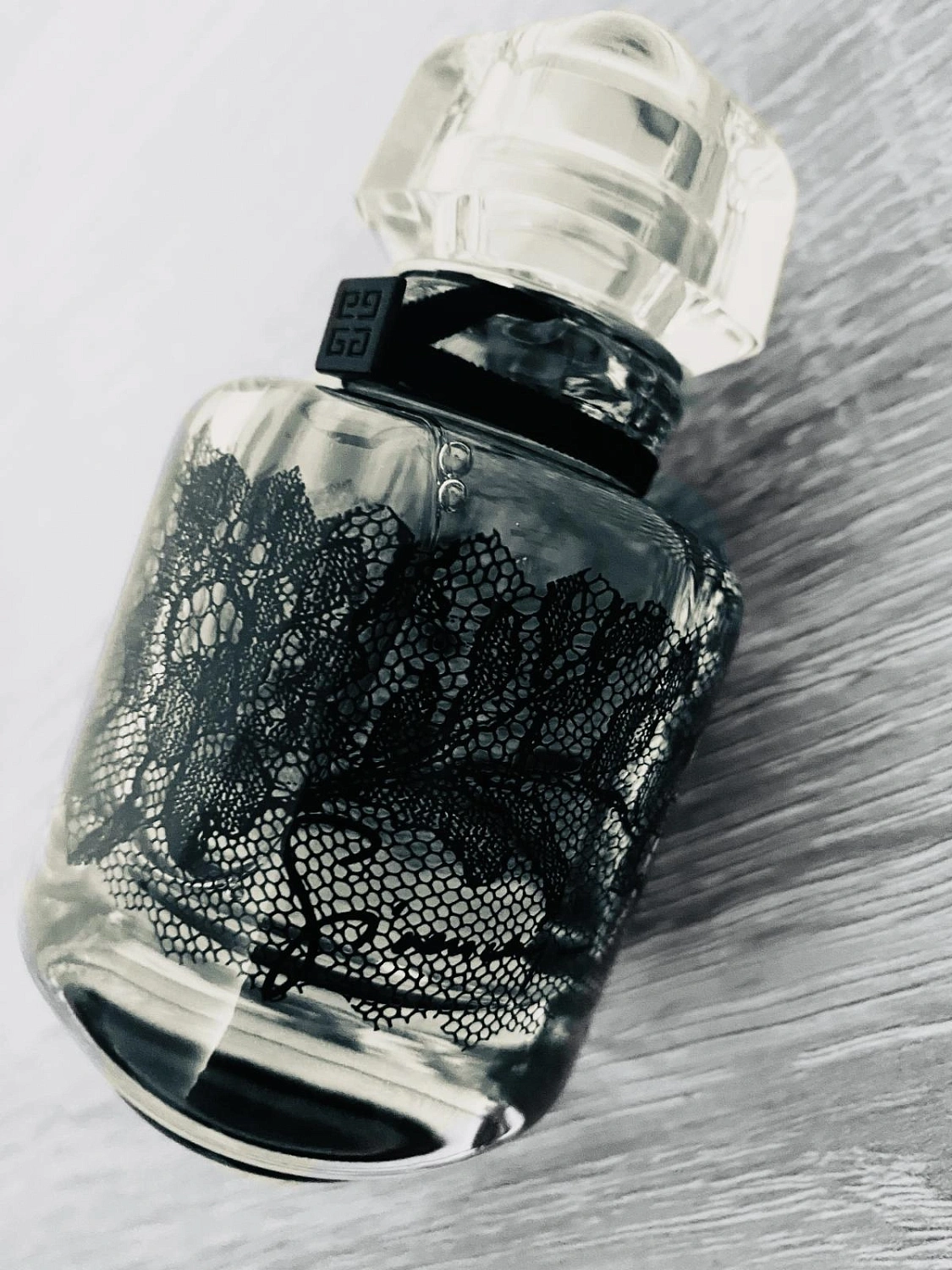 GIVENCHY L'Interdit Edition Couture 2020