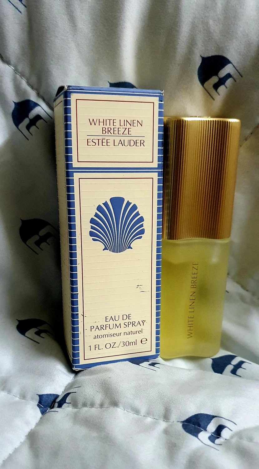 Estee Lauder White Linen Breeze Estee Lauder White Linen Breeze
