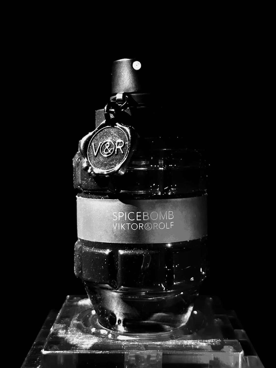 Viktor & Rolf Spicebomb