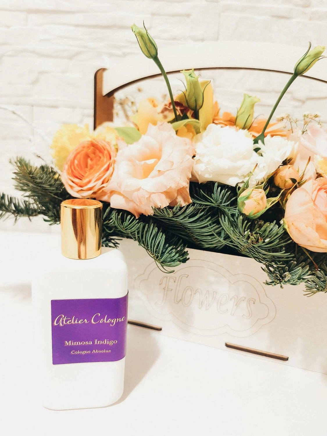 Atelier Cologne Mimosa Indigo