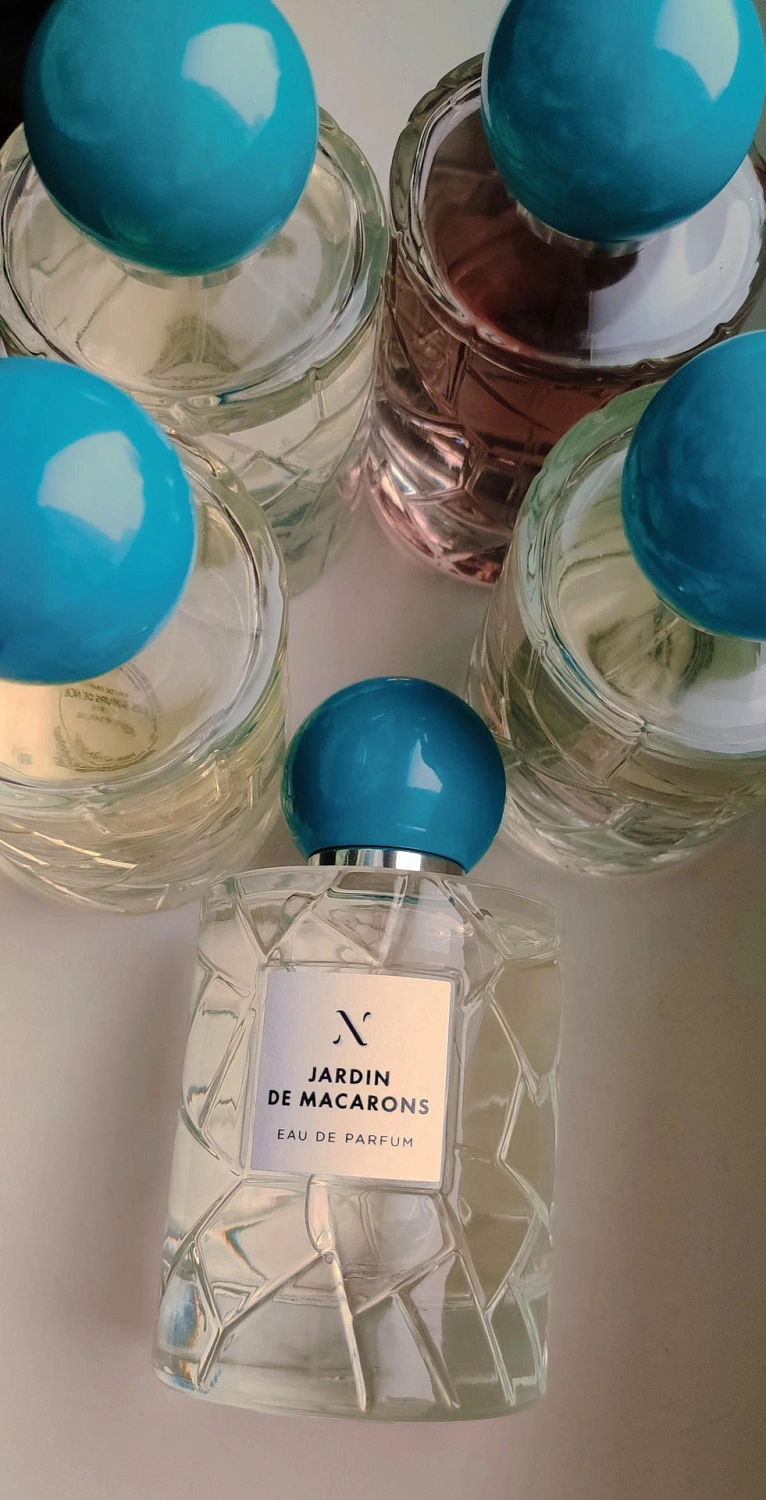 Les Soeurs de Noe Jardin de Macarons Les Soeurs de Noe Jardin de Macarons