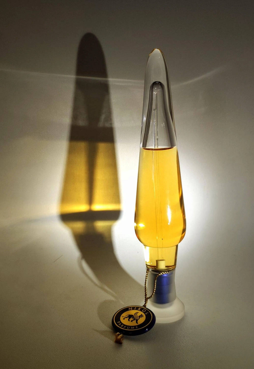 Nikos Parfums Sculpture