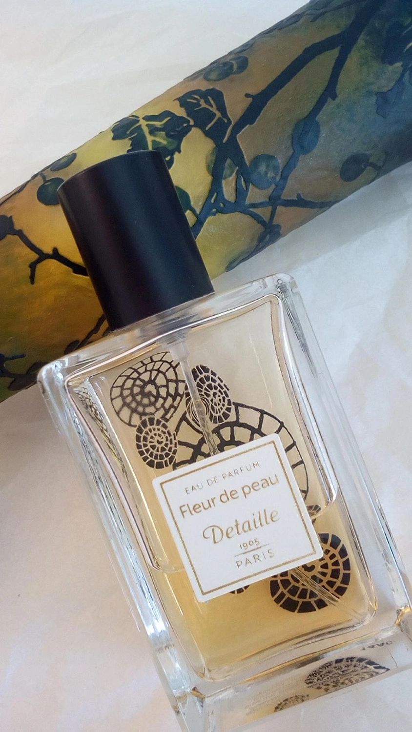Detaille Fleur de Peau