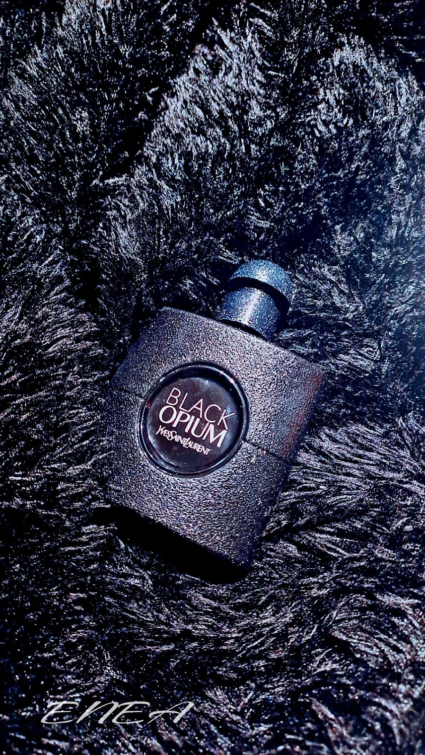 Yves Saint Laurent Black Opium Extreme