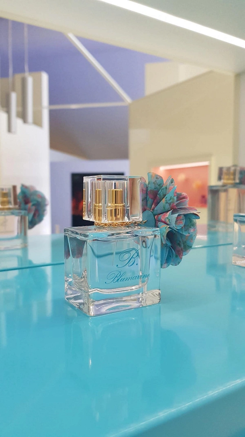 B. Blumarine B. Blumarine