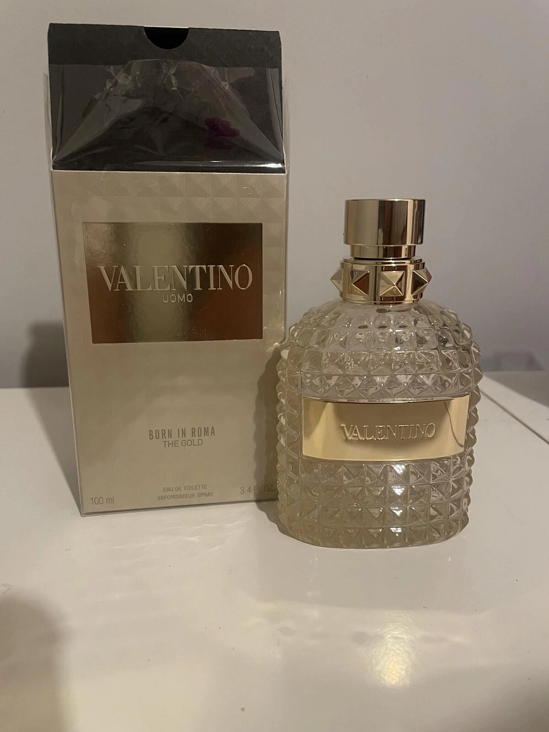 Valentino Born in Roma The Gold Uomo
